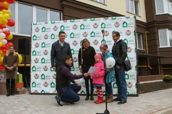 Житомирські педагоги, медики і учасники АТО матимуть свою програму забезпечення житлом